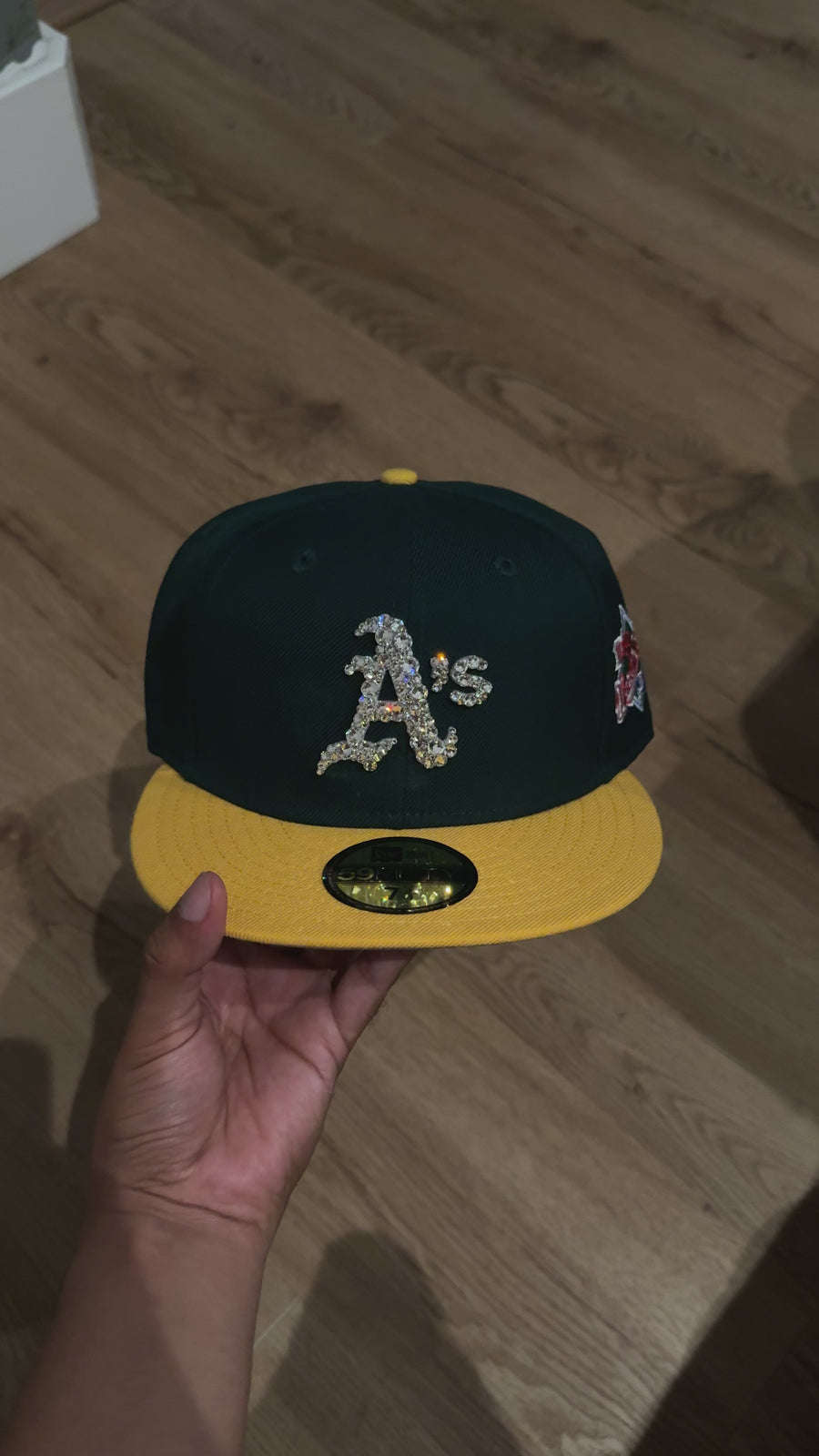 Oakland Crystal (2 Tone)